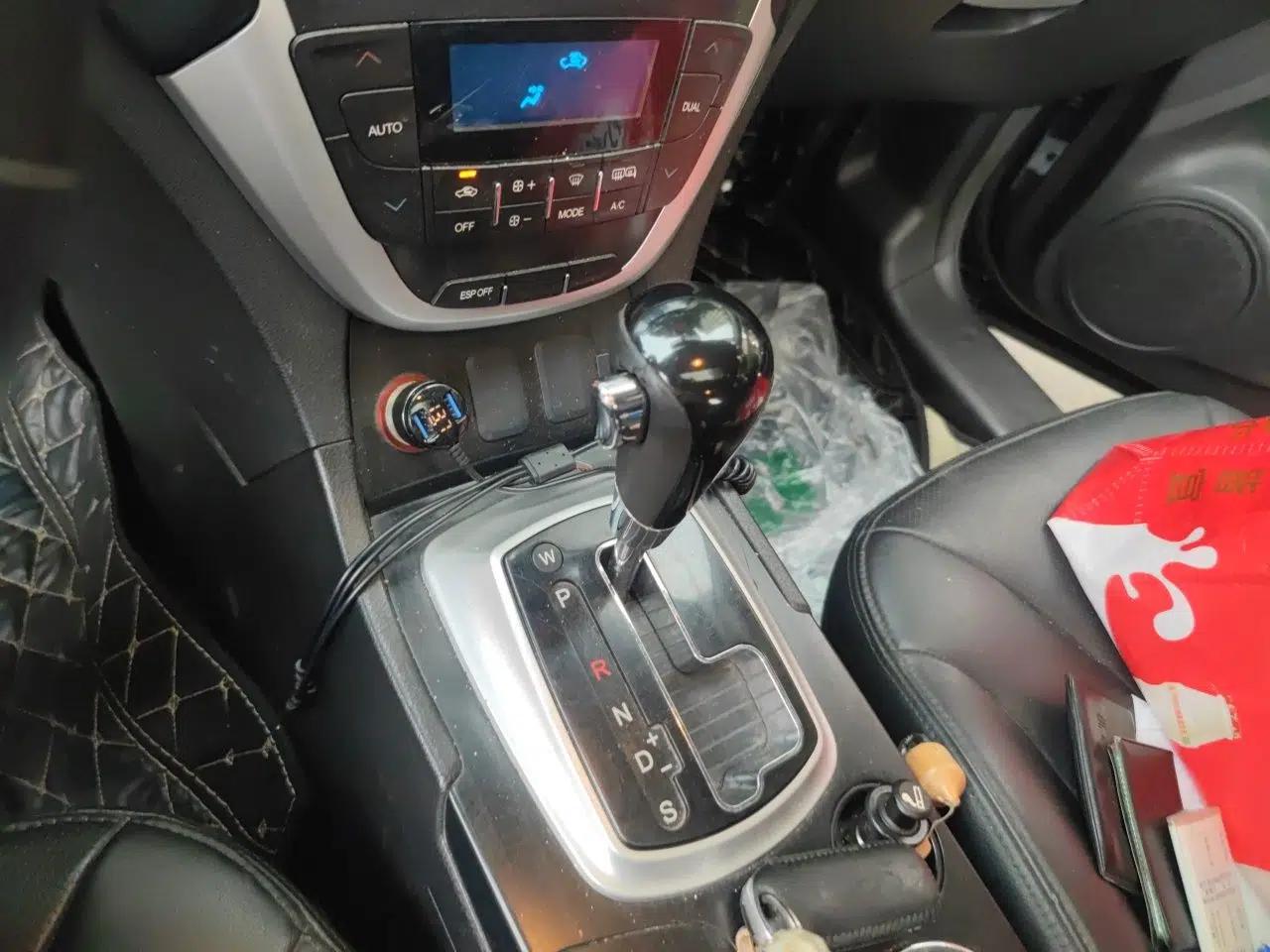 GAC Trumpchi GS5 2012 2.0L Automatic Two-Wheel Drive Anniversary Edition — миниатюра 14