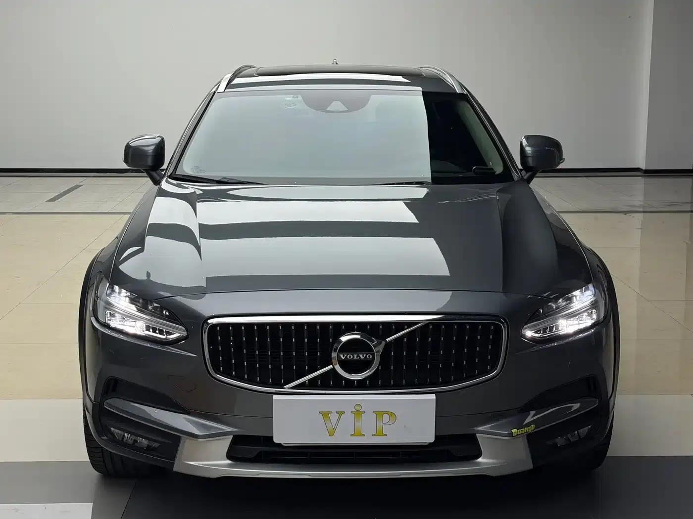 2020 Volvo V90 Cross Country T5 AWD Smart Edition — миниатюра 2