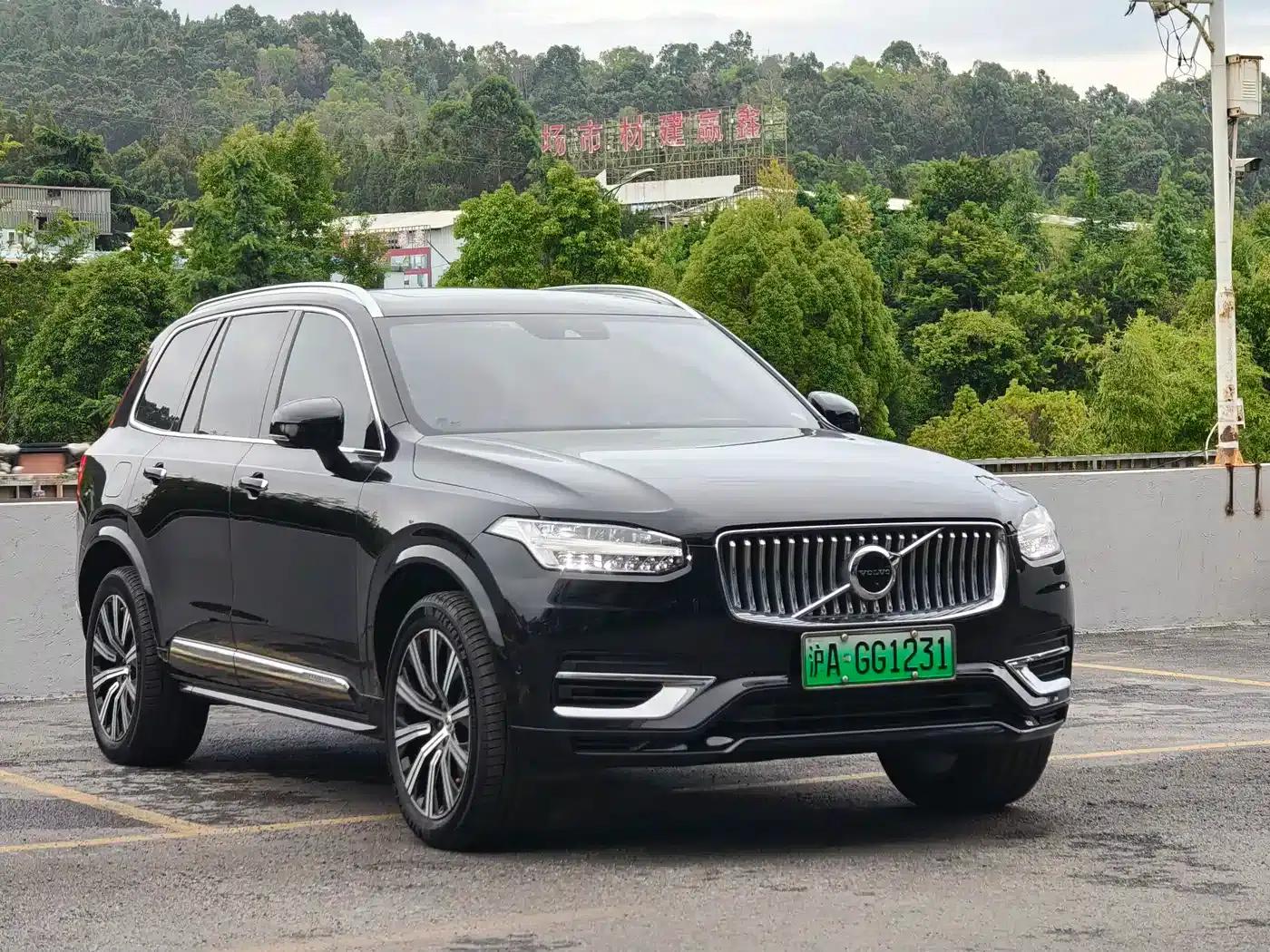 2022 Volvo XC90 Plug-in Hybrid Facelift E-Drive Hybrid T8 Inscription Luxury Edition 7-Seater — миниатюра 3