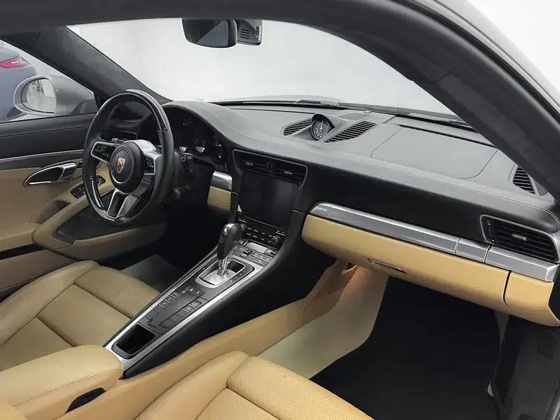 2016 Porsche 911 Carrera 3.0T — миниатюра 10
