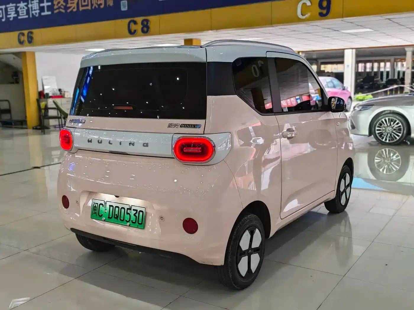Hongguang MINIEV 2024 Third Generation 215km/h Advanced Edition — миниатюра 3