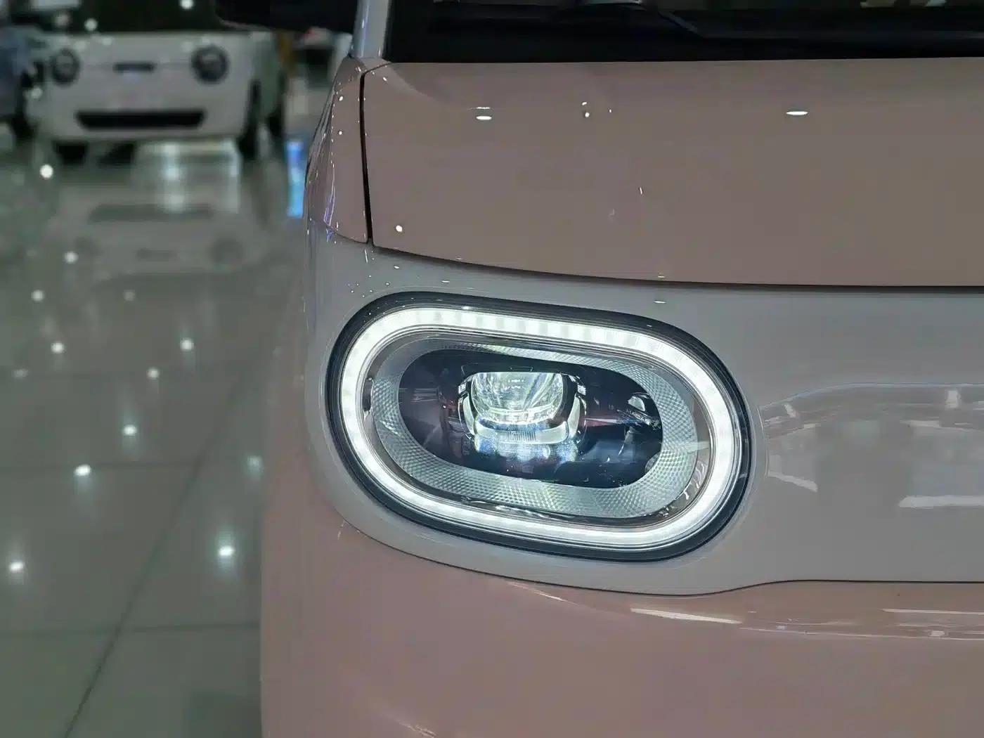 Hongguang MINIEV 2024 Third Generation 215km/h Advanced Edition — миниатюра 8
