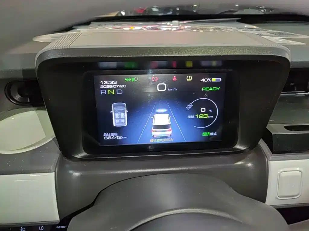 Hongguang MINIEV 2022 GAMEBOY 300km (Playful Edition) - Lithium Iron Phosphate — миниатюра 12