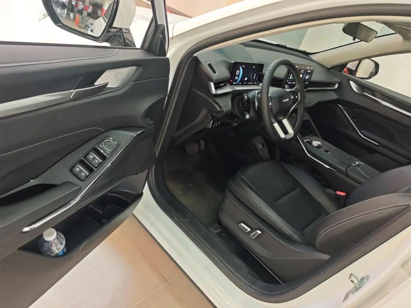 Haval H6 2022 3rd Generation 1.5T Automatic Two-Wheel Drive Max — миниатюра 18