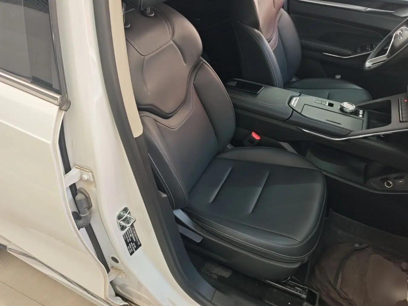 Haval H6 2022 3rd Generation 1.5T Automatic Two-Wheel Drive Max — миниатюра 19