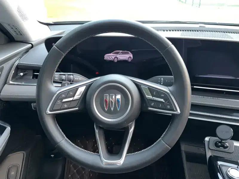 Buick E5 2023 Premium Standard Range Edition — миниатюра 12