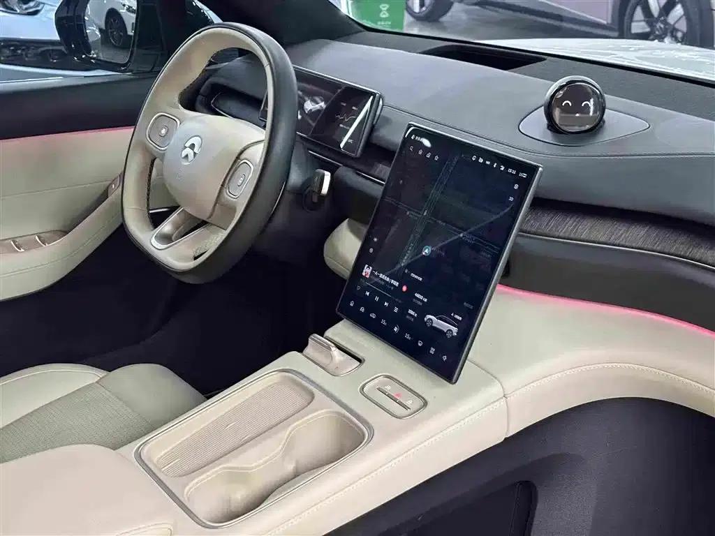 NIO ES6 2023 model 75kWh — миниатюра 3