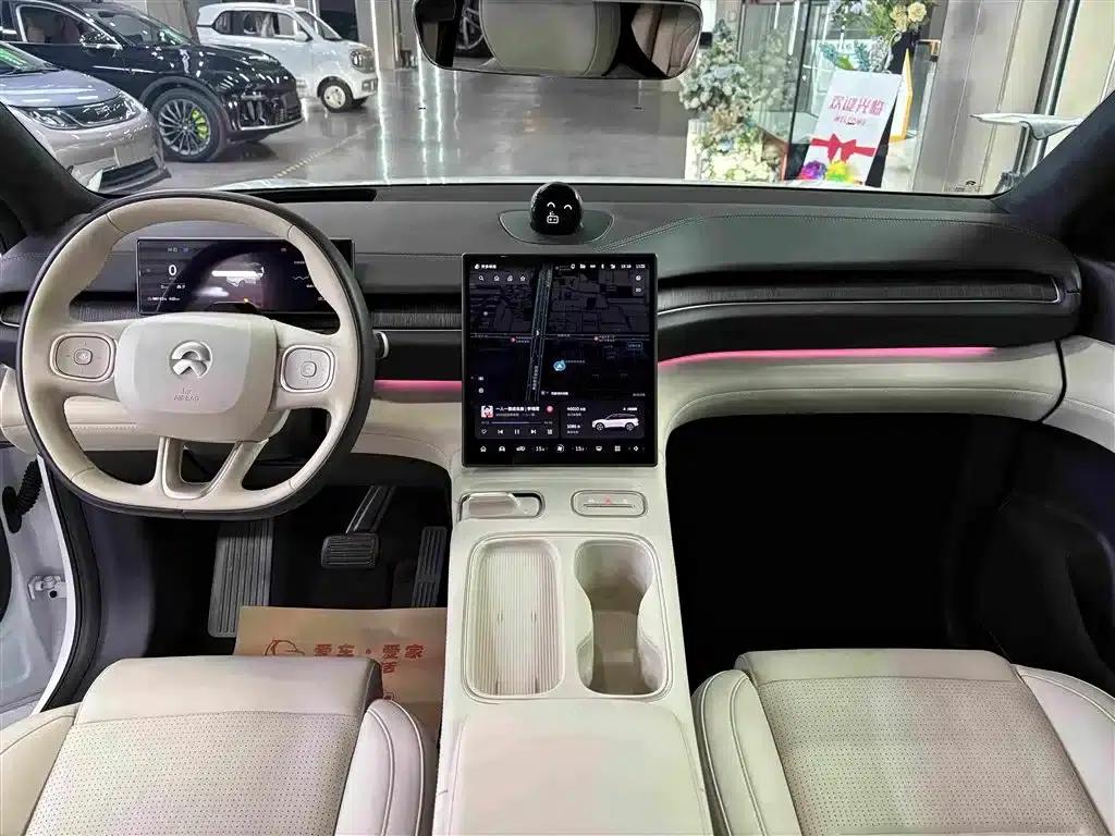 NIO ES6 2023 model 75kWh — миниатюра 6