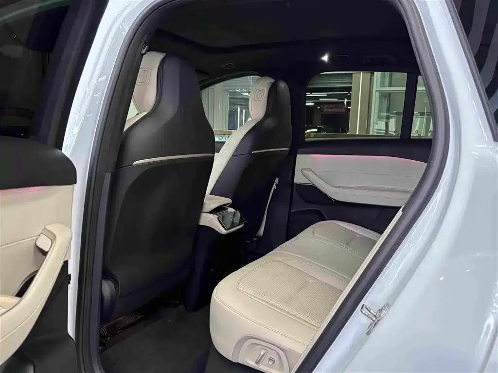 NIO ES6 2023 model 75kWh — миниатюра 10