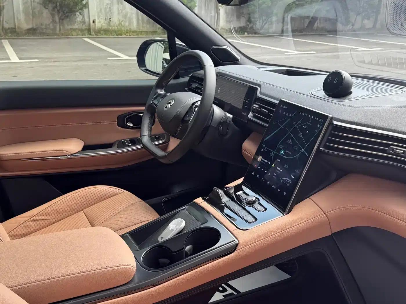 NIO ES8 2022 75kWh Seven-Seat Version — миниатюра 17