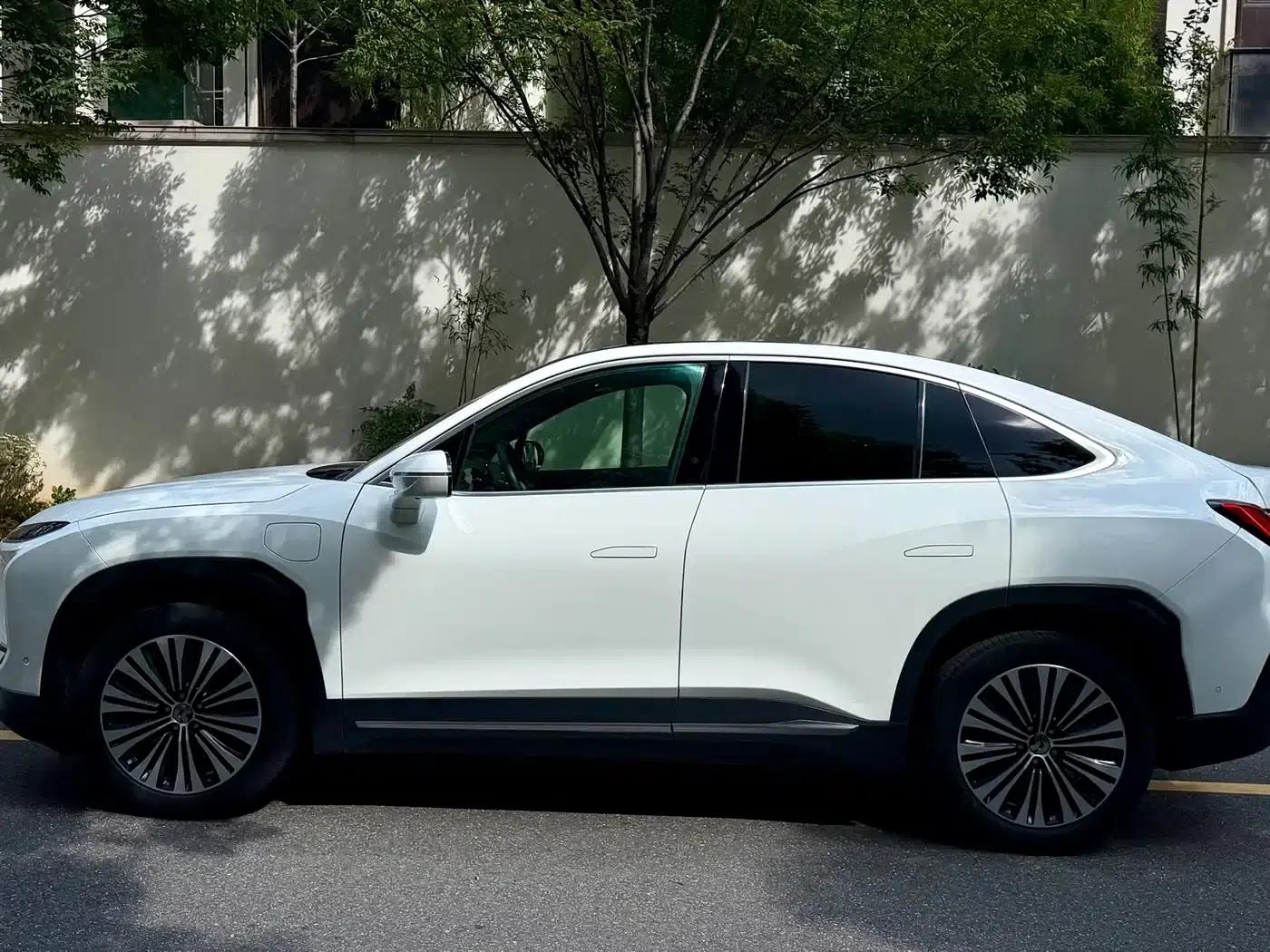 NIO EC6 2020 615KM Signature Edition — миниатюра 4