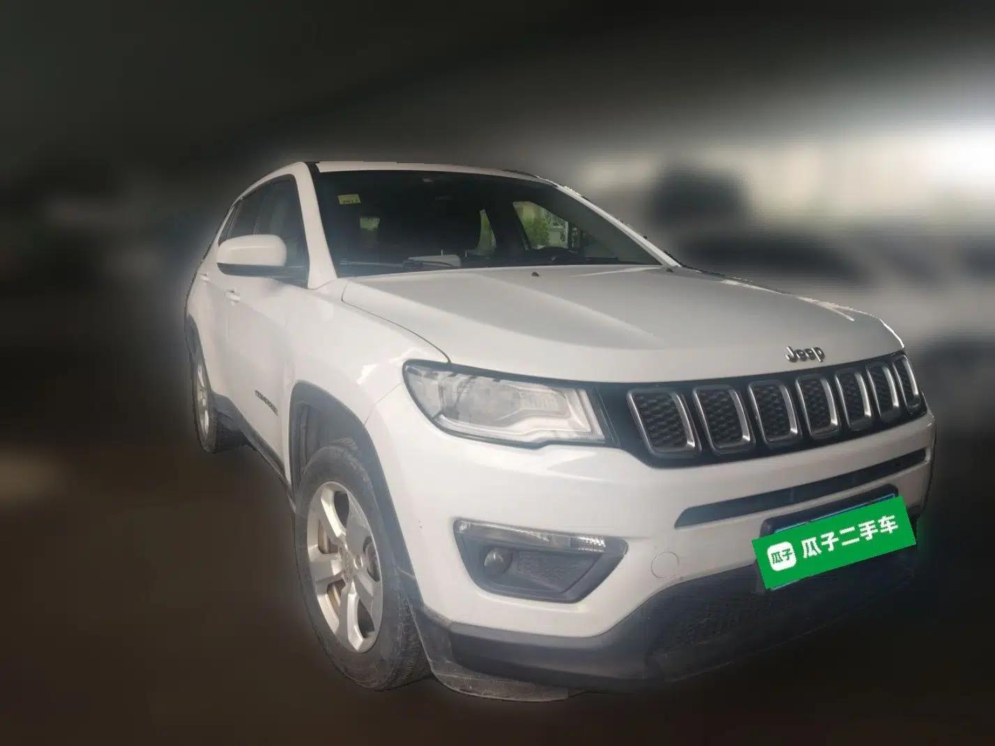 Jeep Compass 2017 200T Automatic Family Edition — миниатюра 3