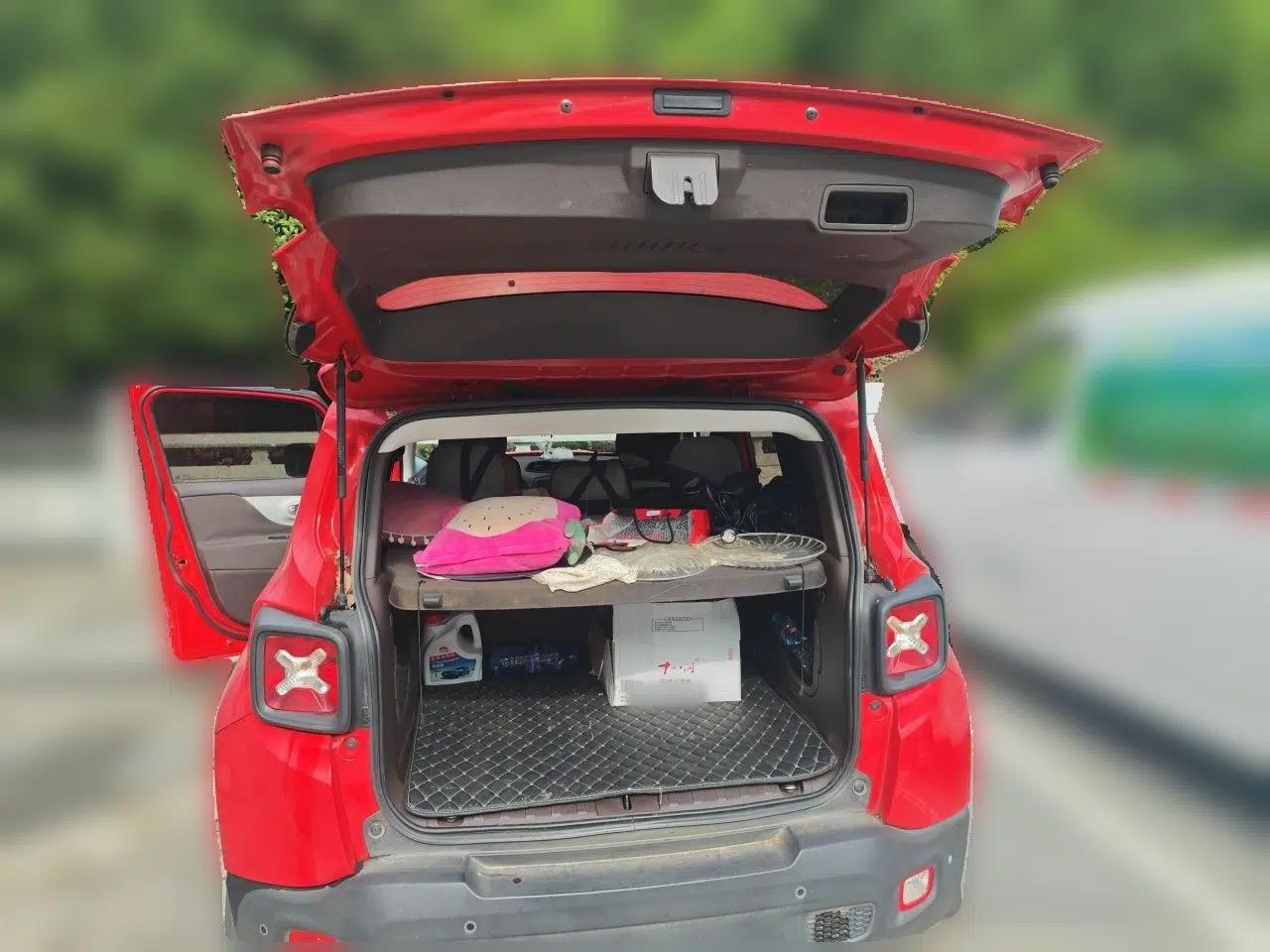 Jeep Renegade 2016 1.4T Automatic Jingneng Edition — миниатюра 19
