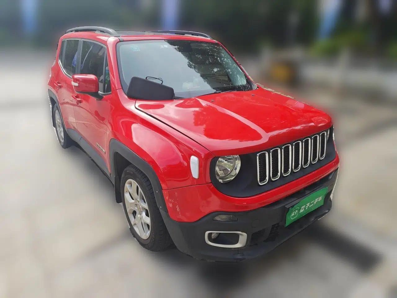 Jeep Renegade 2016 1.4T Automatic Jingneng Edition — миниатюра 3