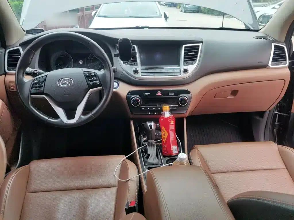 Tucson 2015 1.6T Dual-Clutch Two-Wheel Drive Intelligent Model — миниатюра 6