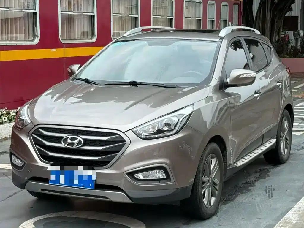 Beijing Hyundai ix35 2013 2.0L Automatic 2WD Smart GLS (National V Emission Standard) — миниатюра 1