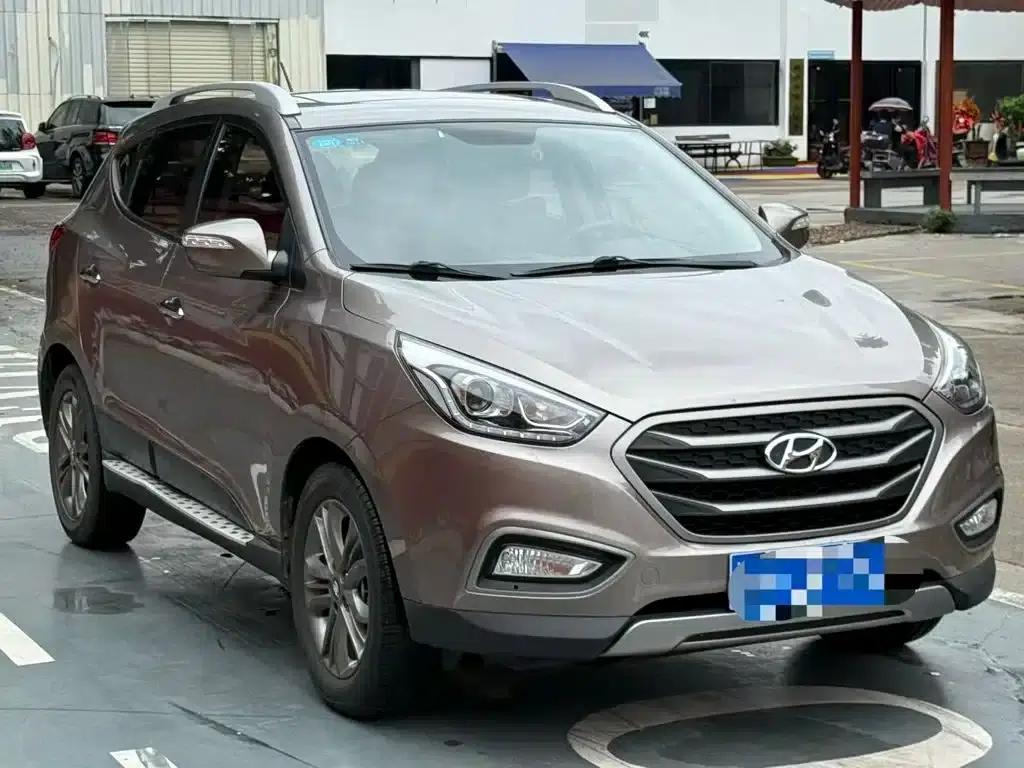 Beijing Hyundai ix35 2013 2.0L Automatic 2WD Smart GLS (National V Emission Standard) — миниатюра 3