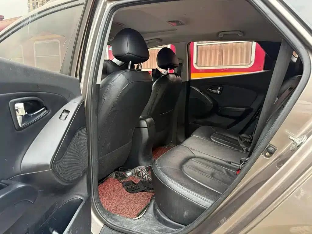 Beijing Hyundai ix35 2013 2.0L Automatic 2WD Smart GLS (National V Emission Standard) — миниатюра 5