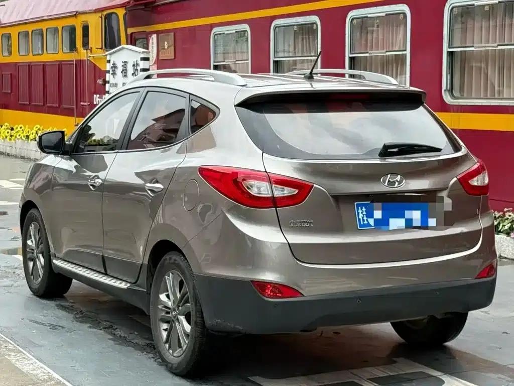 Beijing Hyundai ix35 2013 2.0L Automatic 2WD Smart GLS (National V Emission Standard) — миниатюра 9