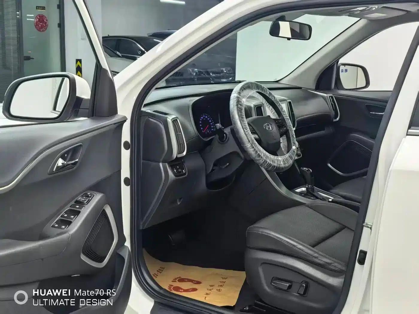 Beijing Hyundai ix35 2018 2.0L Automatic 2WD Smart & Enjoy Edition — миниатюра 4