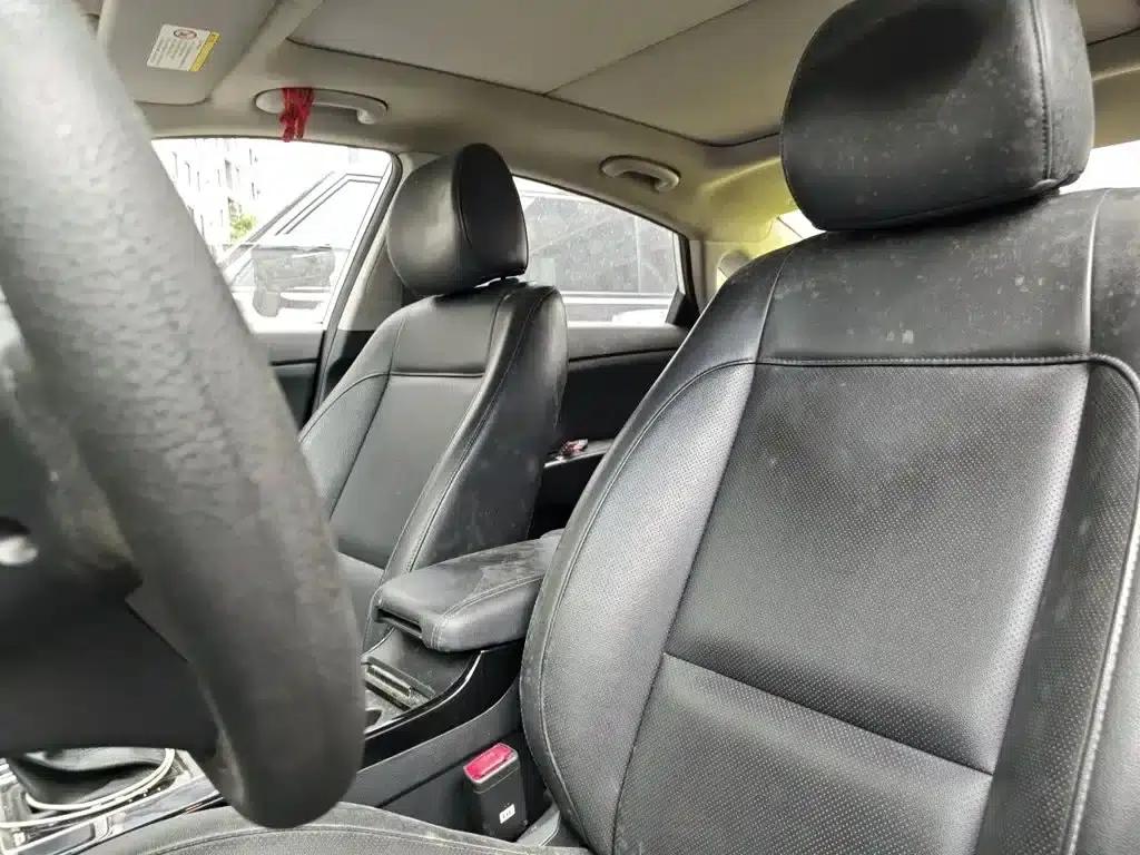 2014 Mistra 1.8L Automatic Intelligent GLS — миниатюра 11