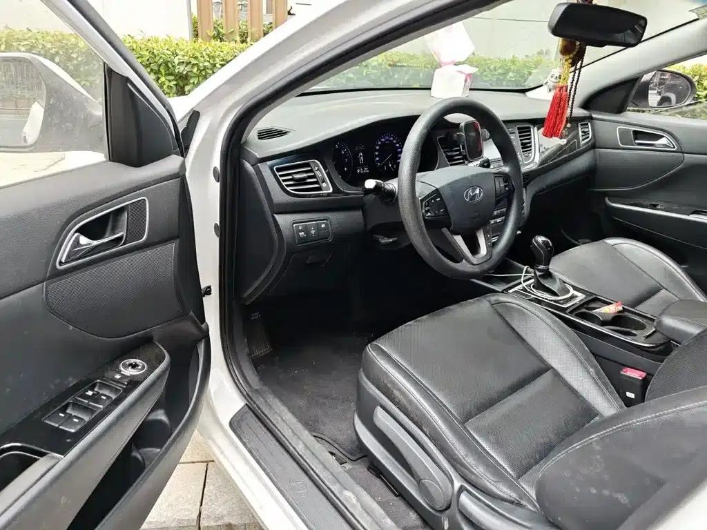 2014 Mistra 1.8L Automatic Intelligent GLS — миниатюра 12