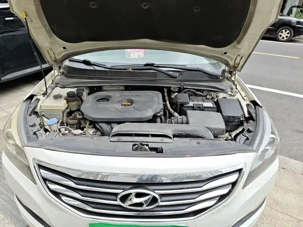 2014 Mistra 1.8L Automatic Intelligent GLS — миниатюра 16