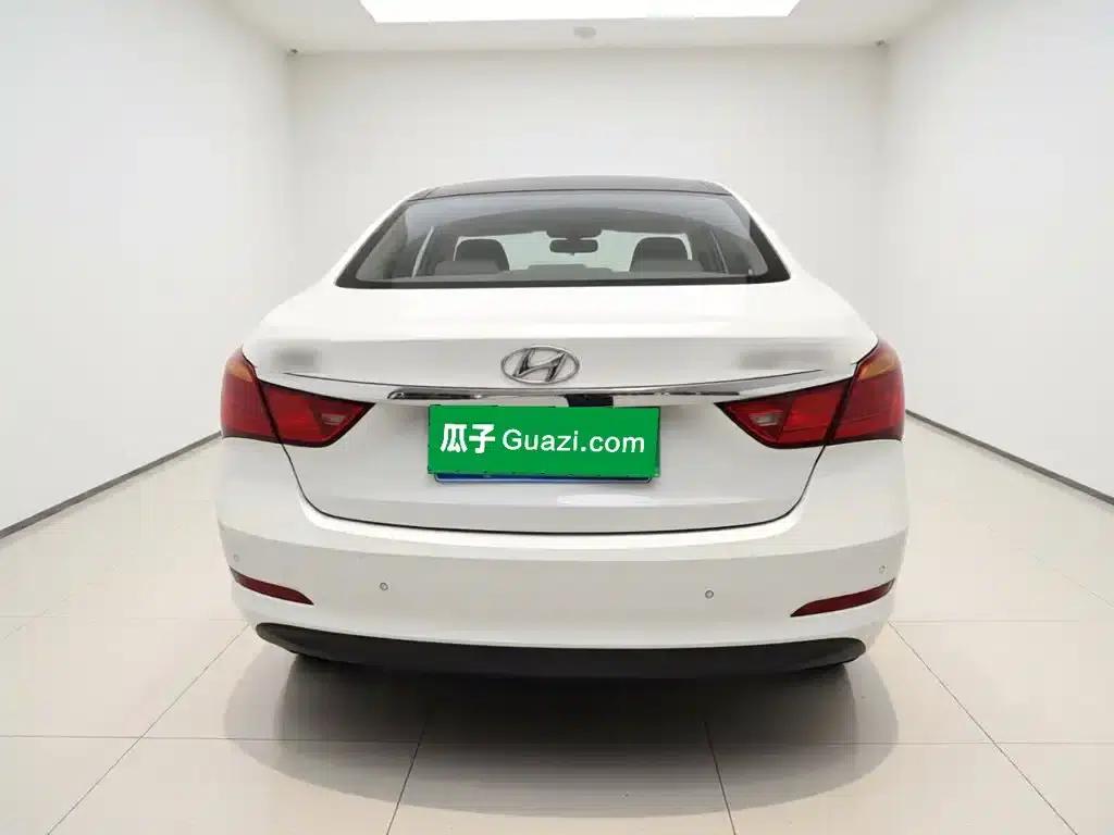 2014 Mistra 1.8L Automatic Intelligent GLS — миниатюра 3