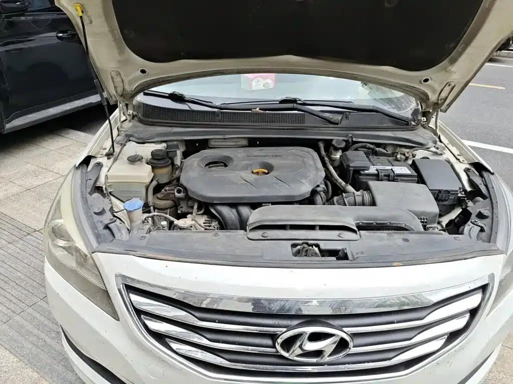 2014 Mistra 1.8L Automatic Intelligent GLS — миниатюра 22