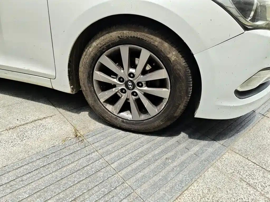 2014 Mistra 1.8L Automatic Intelligent GLS — миниатюра 26