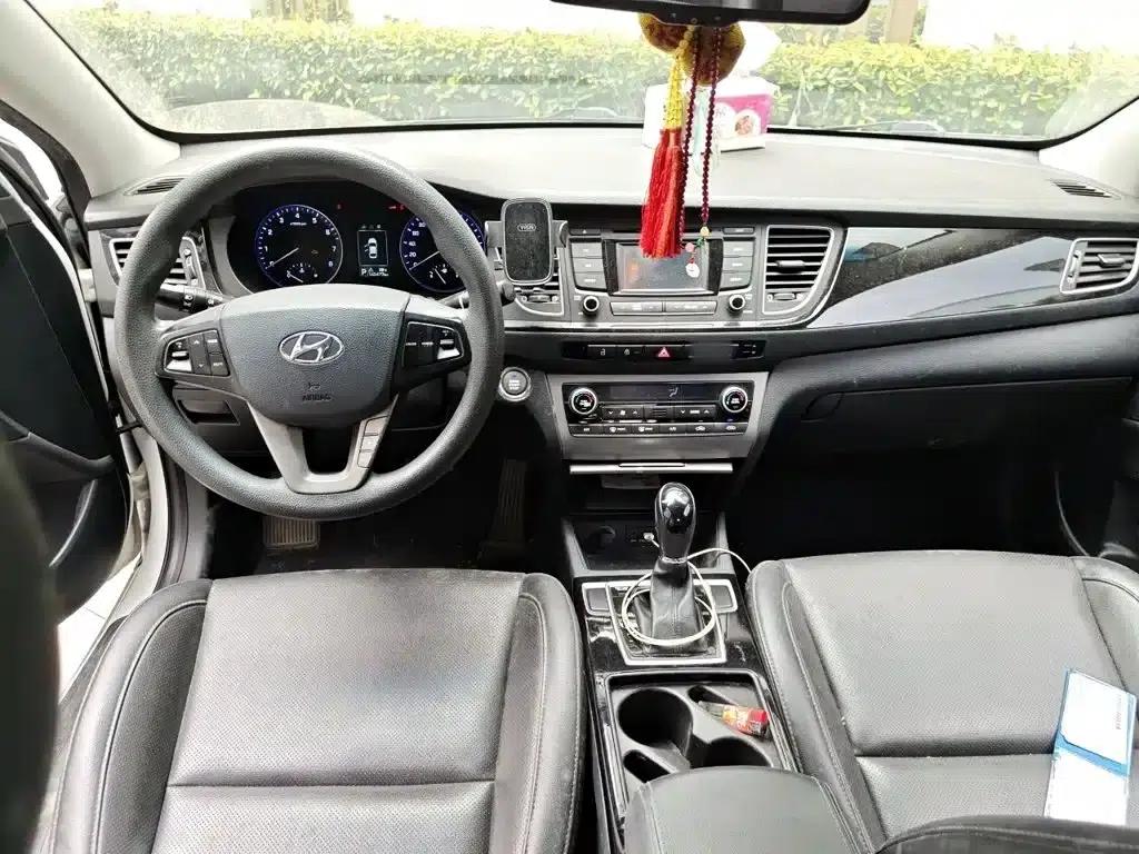 2014 Mistra 1.8L Automatic Intelligent GLS — миниатюра 5
