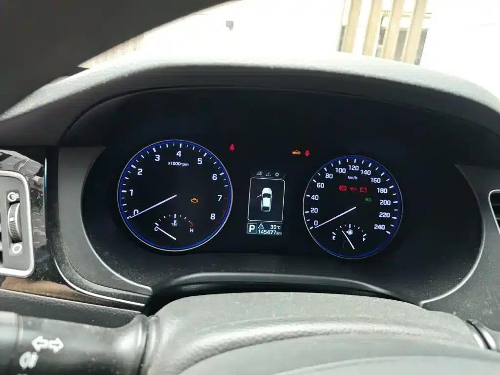 2014 Mistra 1.8L Automatic Intelligent GLS — миниатюра 7