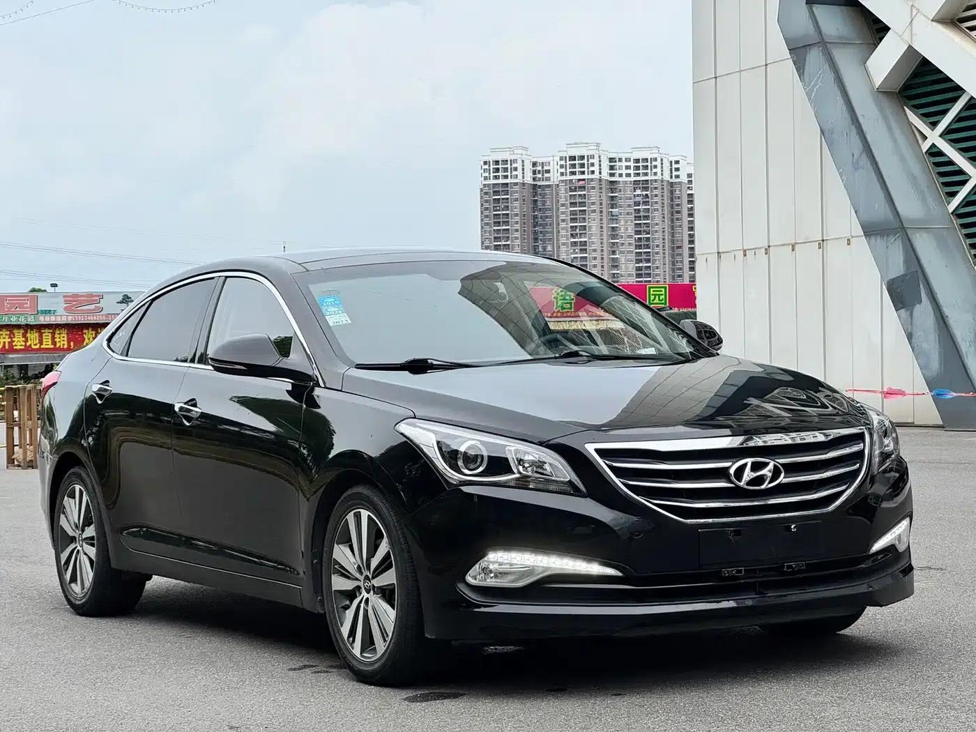 2016 Mistra 1.8L Automatic Intelligent GLS — миниатюра 3