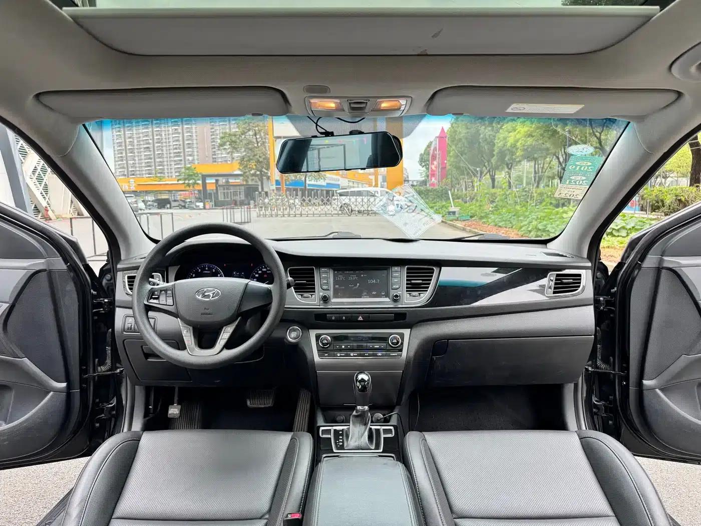 2016 Mistra 1.8L Automatic Intelligent GLS — миниатюра 7