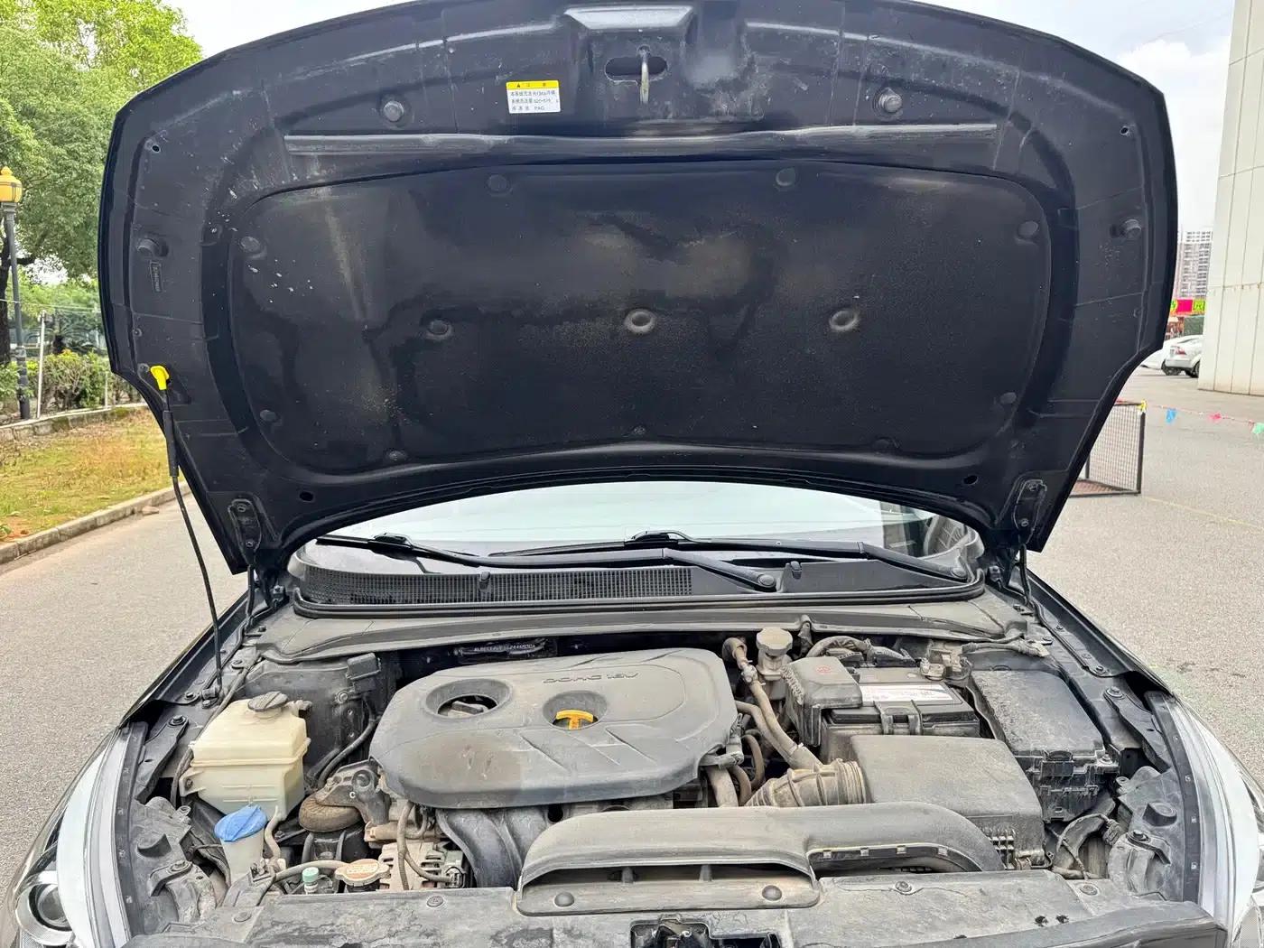 2016 Mistra 1.8L Automatic Intelligent GLS — миниатюра 9