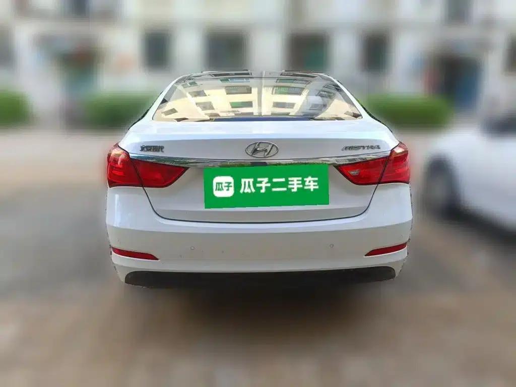 2014 Mistra 1.8L Automatic Intelligent GLS — миниатюра 4