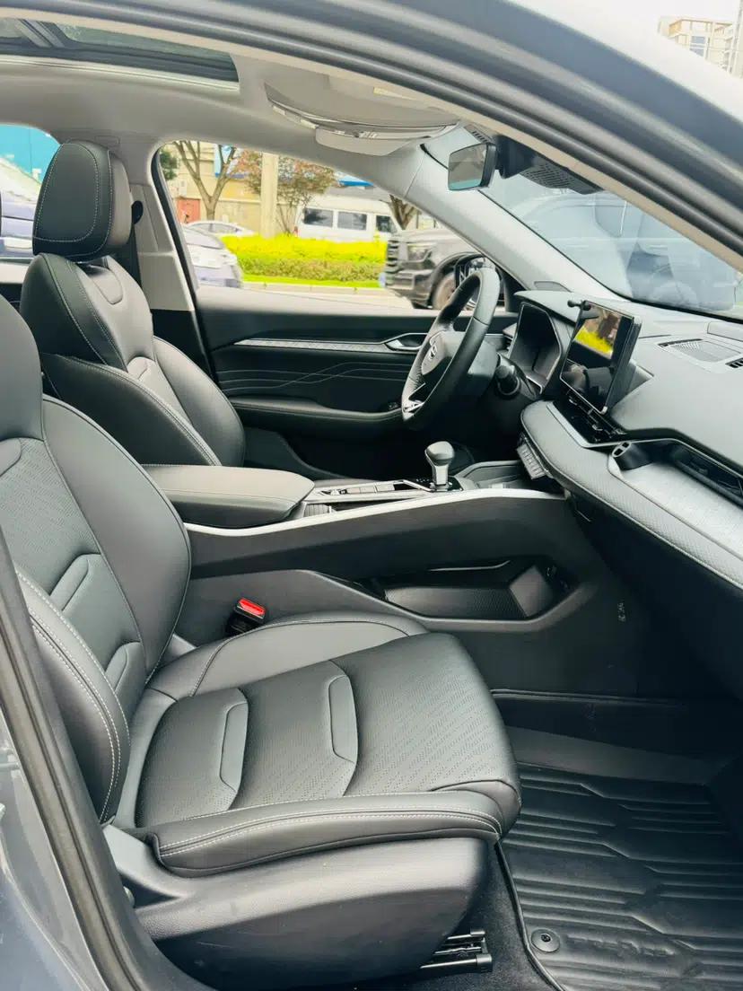 Geely Auto Preface 2023 2.0TD Luxury Version — миниатюра 17