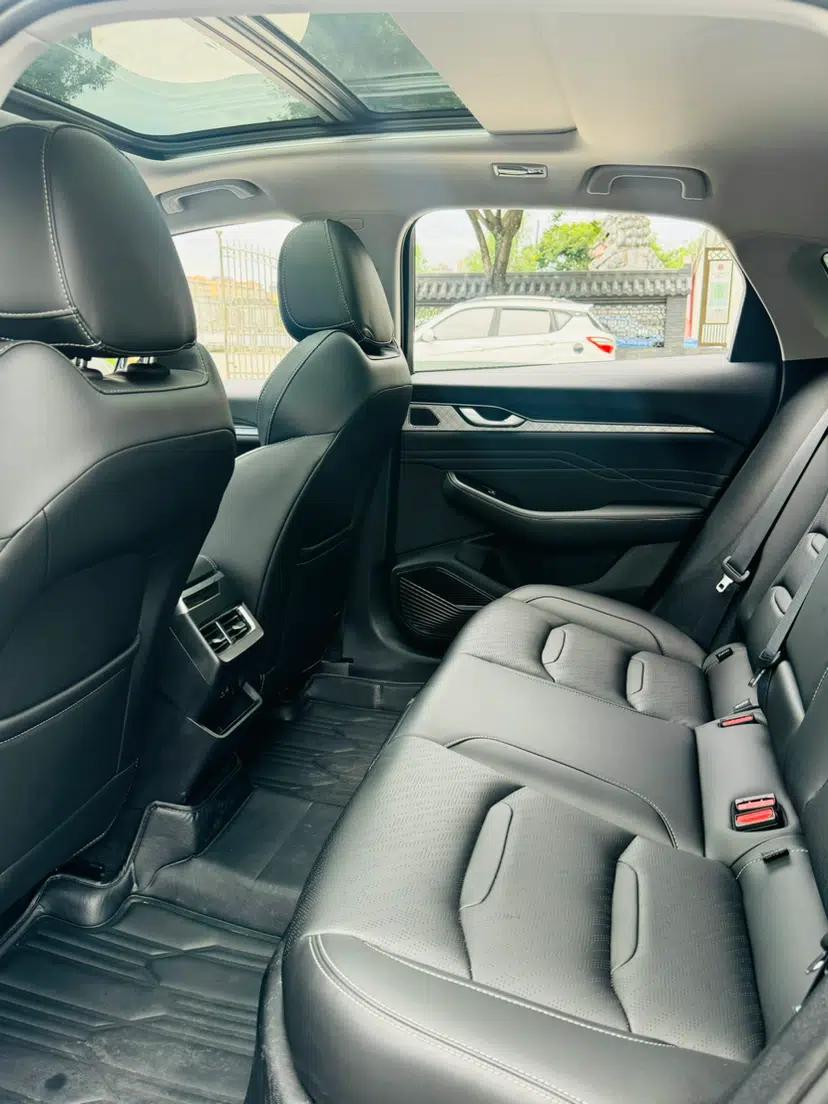 Geely Auto Preface 2023 2.0TD Luxury Version — миниатюра 21
