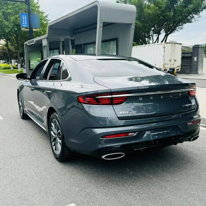 Geely Auto Preface 2023 2.0TD Luxury Version — миниатюра 4