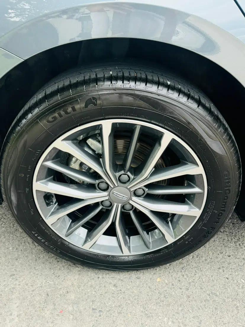 Geely Auto Preface 2023 2.0TD Luxury Version — миниатюра 10