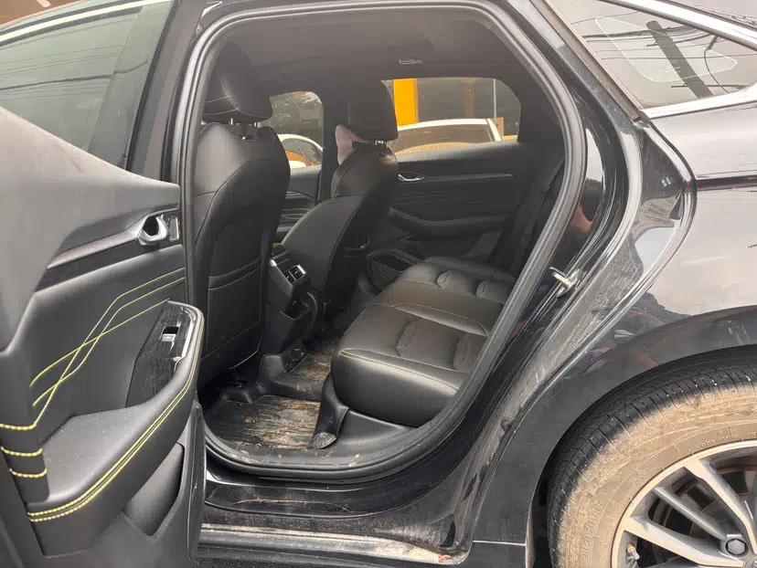 Geely Auto Preface 2023 1.5TD Fuyao Version — миниатюра 18