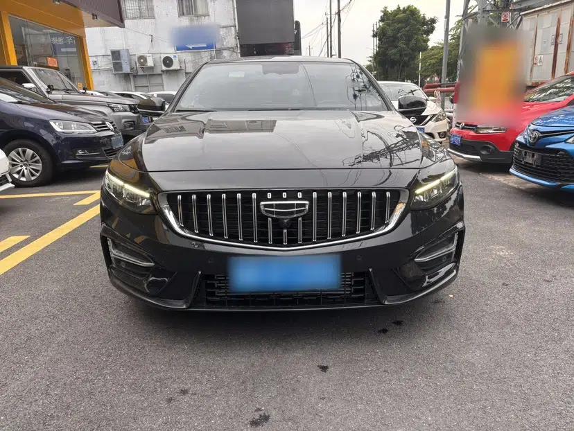 Geely Auto Preface 2023 1.5TD Fuyao Version — миниатюра 5