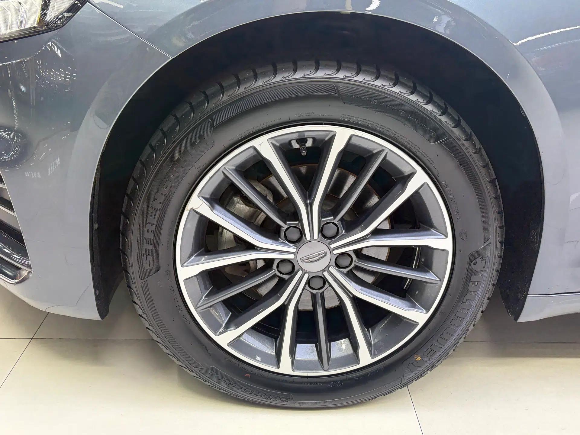 Geely Auto Preface 2021 2.0TD Luxury Version — миниатюра 4
