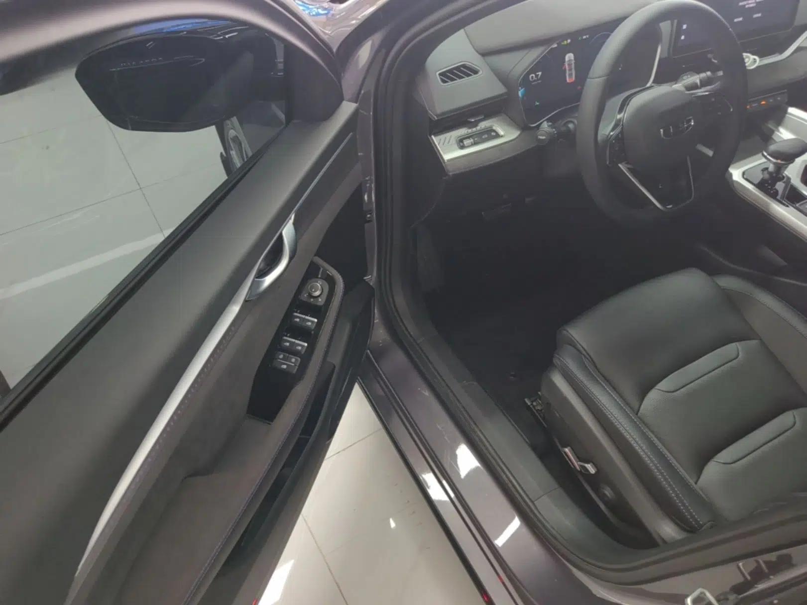 Geely Auto Preface 2024 2.0TD Qingyun Edition — миниатюра 18