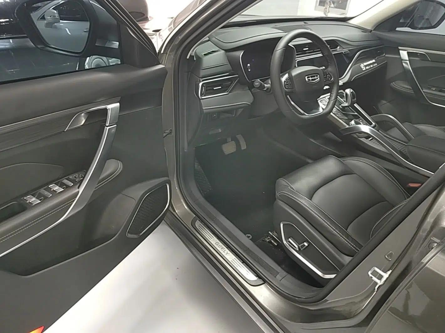 Geely Auto Emgrand X7 Sport 2020 1.8TD DCT Smart PRO — миниатюра 18