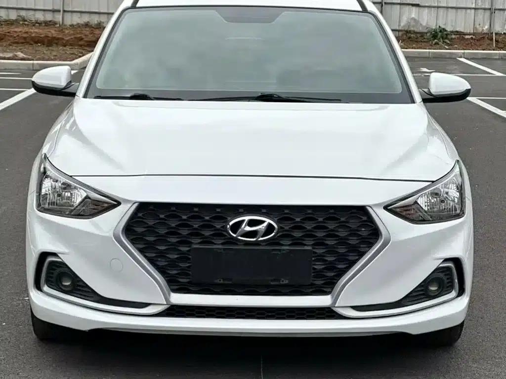 Hyundai Elantra 2018 1.6L Automatic GL (National VI Emission Standard) — миниатюра 2