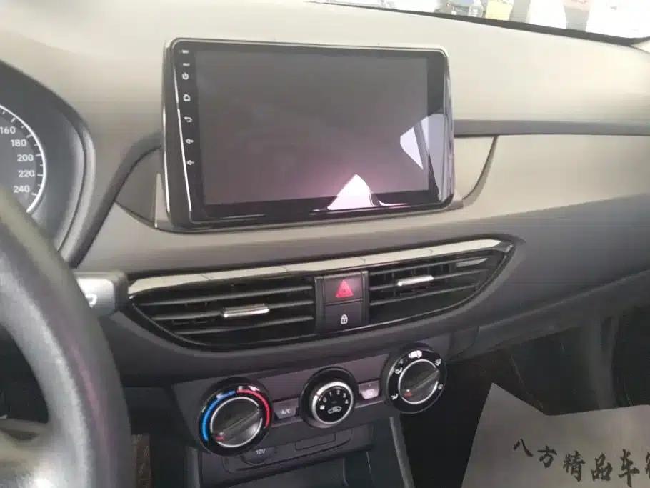 Hyundai Elantra 2020 1.6L Automatic GL Edition — миниатюра 13