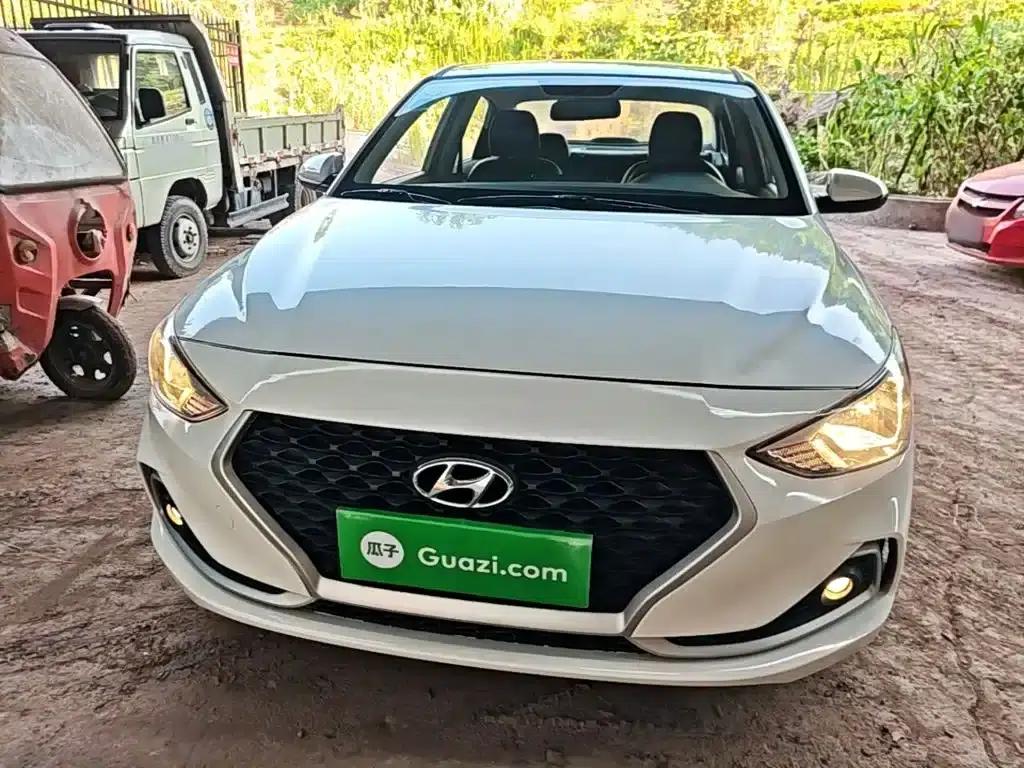 Hyundai Elantra 2018 1.6L Automatic GL (National VI Emission Standard) — миниатюра 3