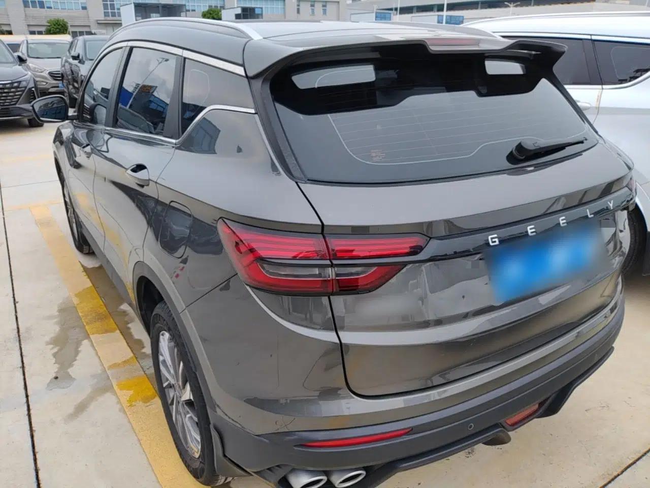 Geely Auto Coolray 2023 1.4T Manual Gold Edition — миниатюра 4