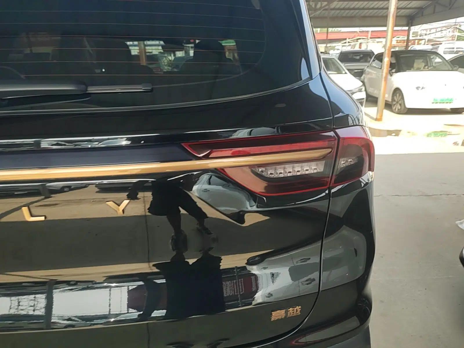 Geely Auto Haoyue 2022 1.8TD DCT Black Gold Limited Edition 7-Seater — миниатюра 14